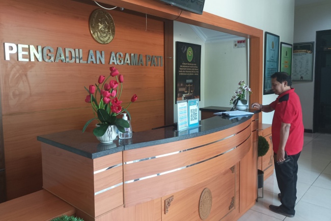 Janda Pati Naik, Judol dan Mabuk-mabukan Jadi&nbsp;Pemicu