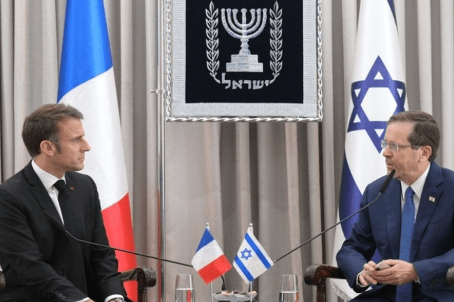 Macron Desak Netanyahu Hindari Eskalasi Israel Vs&nbsp;Hizbullah